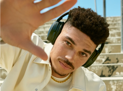 B0SE QuietComfort Headphones